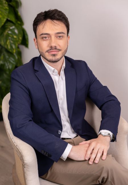 Alejandro Miguel